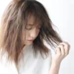 縮毛矯正でビビリ毛になったら？原因・対処法と「ならない」ための予防策